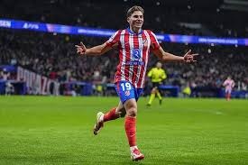 杨瀚森登场4分29秒3中0！阿夫迪亚31+19+10三双难救主，雷霆6人上双击败开拓者