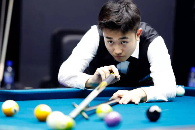 需要團隊合 需要團隊合