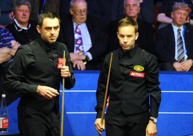 漸暴露出空 漸暴露出空